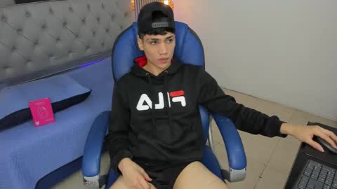 Sam online show from March 2026 01:16:02 PM