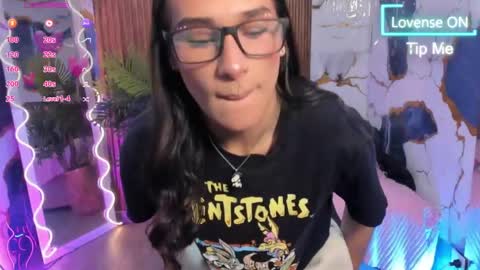 Snapshot of samcielo_tay chatting on June 2026 02:51:01 AM sam online show from June 2026 02:51:01 AM