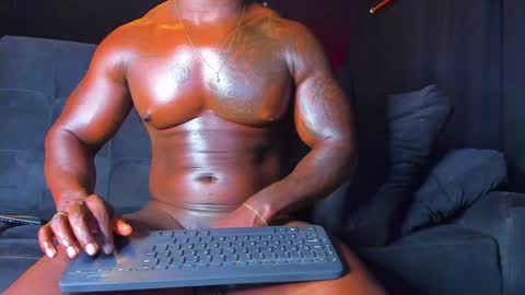 Snapshot of samclarck chatting on December 2024 02:41:02 AM SAM online show from December 2024 02:41:02 AM
