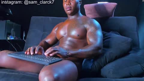 Snapshot of samclarck chatting on February 2025 01:54:02 PM SAM online show from February 2025 01:54:02 PM