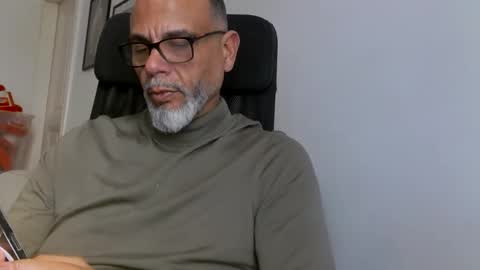 Sam online show from March 2026 04:22:02 PM