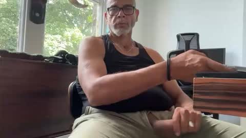 Sam online show from May 2026 04:03:01 PM