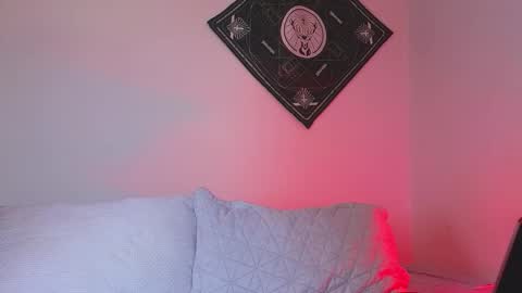 samevansx online show from December 2025 04:22:01 PM