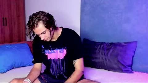 Snapshot of samgorgeous chatting on December 2024 01:03:02 PM Fansly - Top4fans online show from December 2024 01:03:02 PM