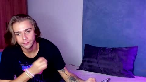 Snapshot of samgorgeous chatting on December 2024 04:08:02 PM Fansly - Top4fans online show from December 2024 04:08:02 PM