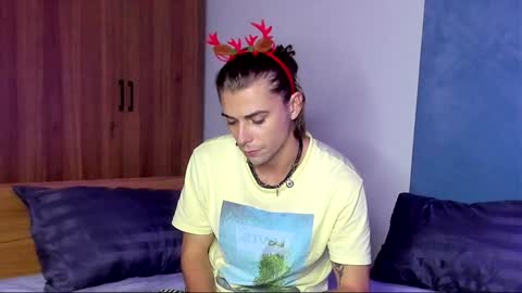 Snapshot of samgorgeous chatting on January 2025 04:00:01 PM Fansly - Top4fans online show from January 2025 04:00:01 PM