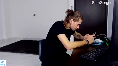 Snapshot of samgorgeous chatting on February 2025 10:27:02 AM Fansly - Top4fans online show from February 2025 10:27:02 AM