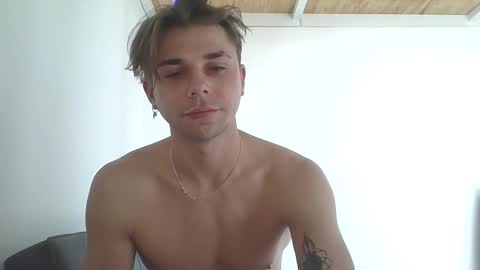 Snapshot of samgorgeous chatting on February 2026 02:04:01 AM Fansly - Top4fans online show from February 2026 02:04:01 AM