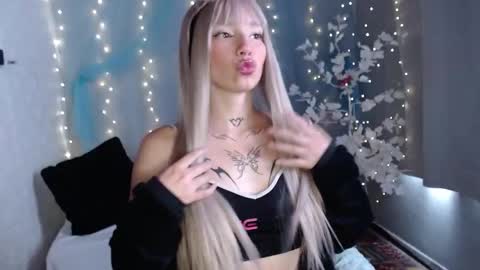 Samigarcia  online show from November 2025 04:13:02 PM