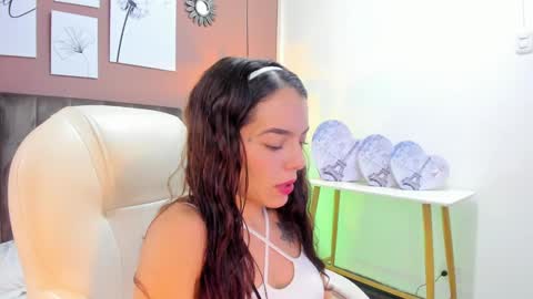 Samii  online show from March 2025 07:56:01 PM