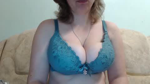 Snapshot of samiliya chatting on December 2024 07:14:02 PM samiliya online show from December 2024 07:14:02 PM