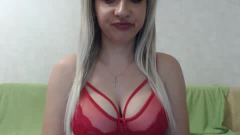 Snapshot of samiliya chatting on November 2025 06:26:01 PM samiliya online show from November 2025 06:26:01 PM