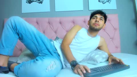 Samir online show from January 2025 12:07:02 PM
