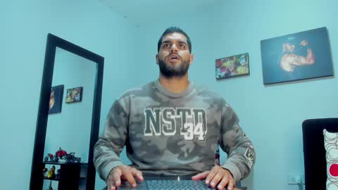 Snapshot of samir_hazard chatting on December 2024 02:30:01 AM samir_hazard online show from December 2024 02:30:01 AM