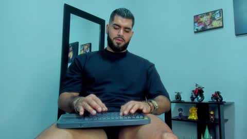 Snapshot of samir_hazard chatting on January 2025 10:58:02 PM samir_hazard online show from January 2025 10:58:02 PM