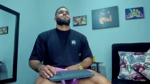 samir_hazard online show from October 2025 08:10:01 PM