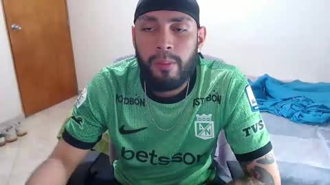 samir_music_ online show from October 2025 02:57:02 AM