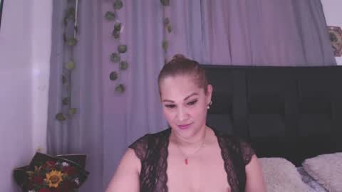 SAMIRA online show from September 2025 08:30:02 PM