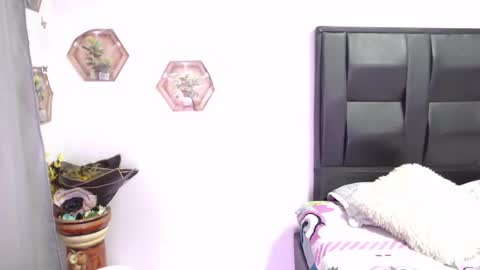 SAMIRA online show from October 2025 10:40:01 PM