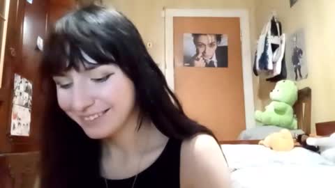 Mira online show from December 2025 05:41:01 PM