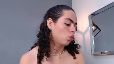 Snapshot of samiwilliams chatting on September 2025 07:36:01 PM SamiWilliams online show from September 2025 07:36:01 PM