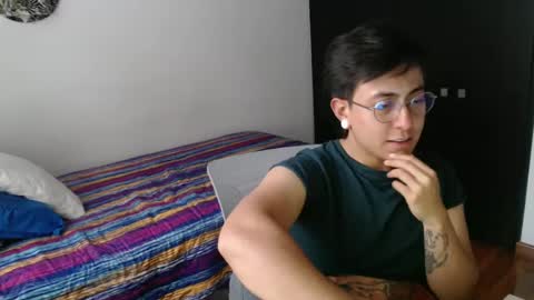 Snapshot of samm_ritch chatting on February 2025 10:34:02 PM Samy online show from February 2025 10:34:02 PM