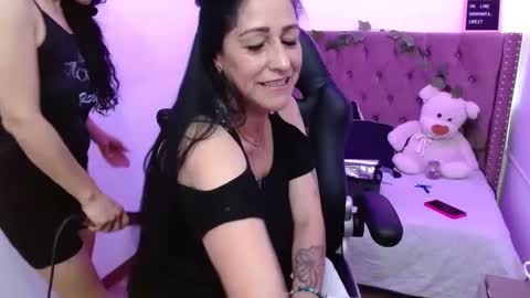 Samantha online show from February 2025 08:03:02 PM