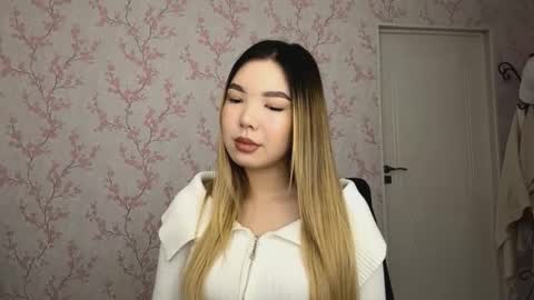 Elina online show from February 2026 07:41:02 AM