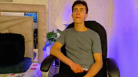 Sammy and Ithan online show from February 2026 11:22:02 AM