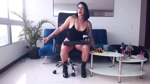 Snapshot of sammy_inks chatting on January 2025 10:06:01 PM Sammy online show from January 2025 10:06:01 PM