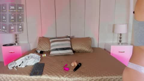 Snapshot of sammy_ithan chatting on January 2025 12:21:01 PM sammy_ithan online show from January 2025 12:21:01 PM