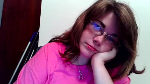 Snapshot of sammy_lyn chatting on September 2025 05:14:02 PM Sam online show from September 2025 05:14:02 PM