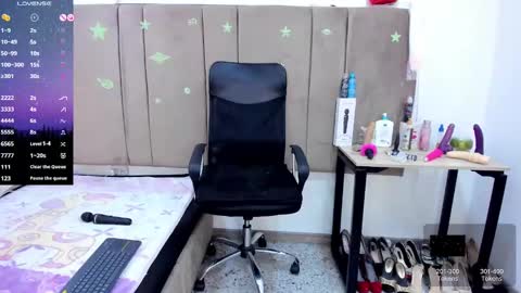  Sammy  online show from December 2024 12:23:02 PM