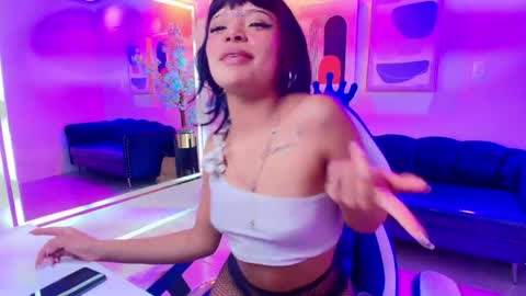 Sammy  online show from April 2026 03:32:01 AM