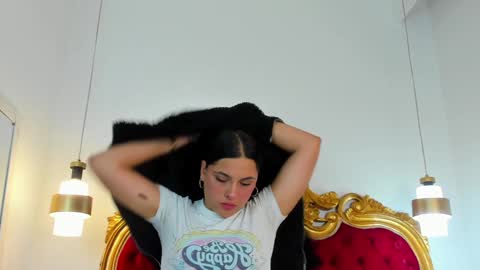  Sammy  online show from January 2025 06:33:02 PM