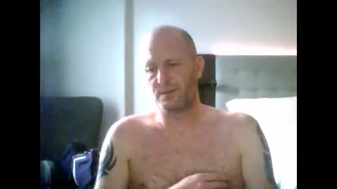 sammyb1821 online show from April 2026 03:28:02 PM