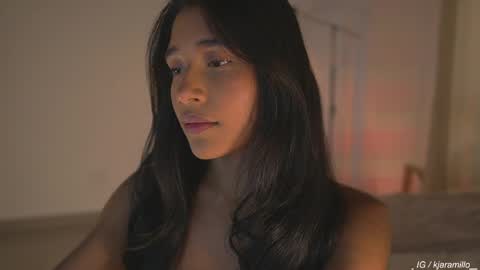 Sam online show from April 2026 07:33:02 PM