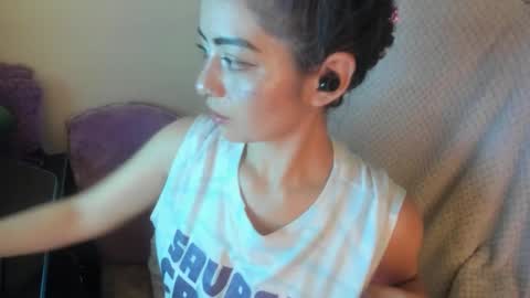   online show from November 2025 07:08:01 AM