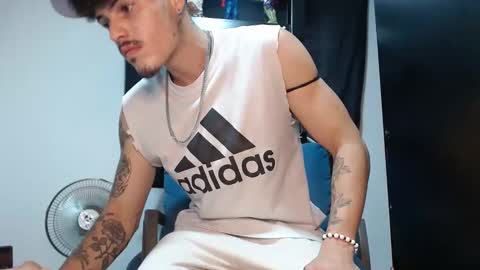 sammy model independiente online show from September 2025 09:39:02 PM