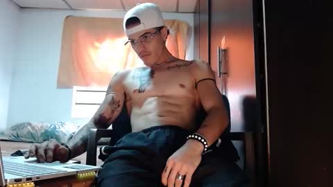 sammy model independiente online show from April 2026 01:20:01 PM