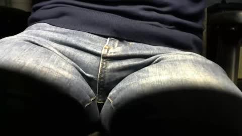 Snapshot of samsoncando1 chatting on February 2025 05:51:02 AM samsoncando1 online show from February 2025 05:51:02 AM