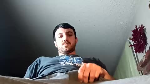 Snapshot of samthebully chatting on October 2025 04:51:02 AM SamTheBully online show from October 2025 04:51:02 AM