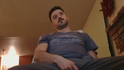 Snapshot of samthebully chatting on October 2025 06:03:01 AM SamTheBully online show from October 2025 06:03:01 AM