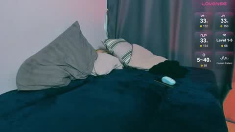 Samuel online show from February 2025 11:02:01 AM