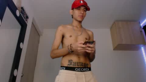 Snapshot of samuel_suarez chatting on December 2024 10:22:01 AM online show from December 2024 10:22:01 AM