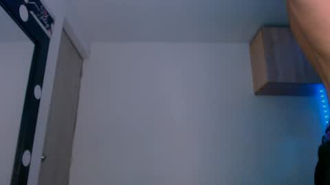 Snapshot of samuel_suarez chatting on December 2024 02:19:02 AM online show from December 2024 02:19:02 AM