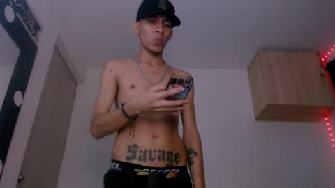 Snapshot of samuel_suarez chatting on December 2024 06:41:01 AM online show from December 2024 06:41:01 AM