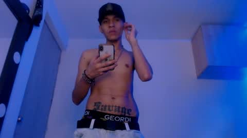 Snapshot of samuel_suarez chatting on January 2025 08:49:02 AM online show from January 2025 08:49:02 AM