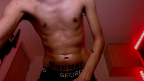 Snapshot of samuel_suarez chatting on January 2025 09:35:01 AM online show from January 2025 09:35:01 AM