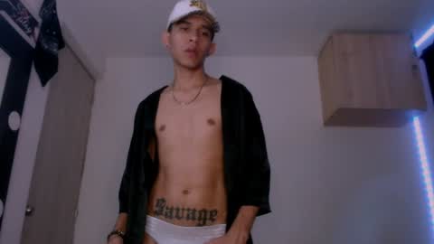 Snapshot of samuel_suarez chatting on January 2025 03:33:01 AM online show from January 2025 03:33:01 AM